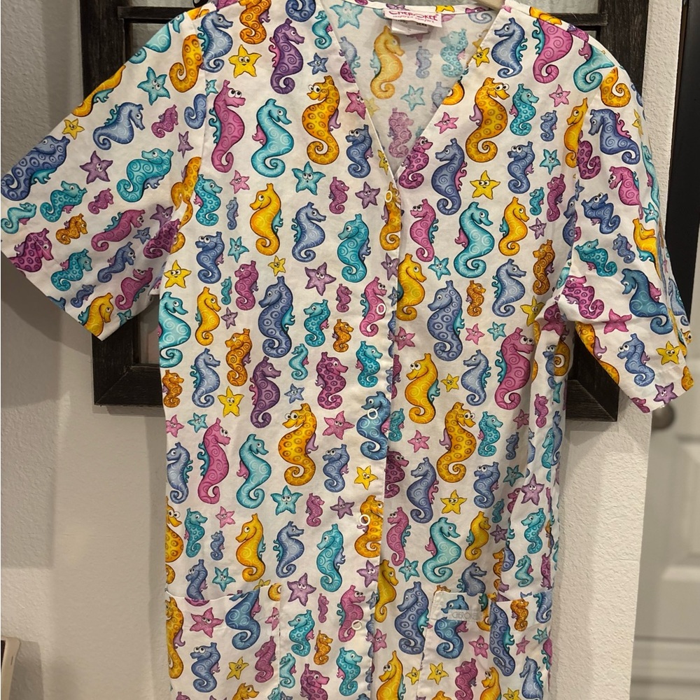 Cherokee Multicolor Seahorse Print Top